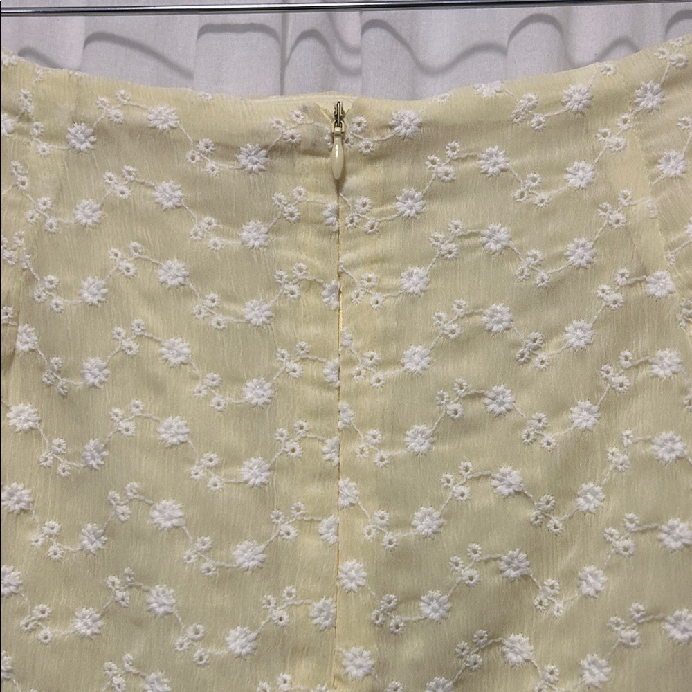 Altar'd State Skirt Women’s L Yellow Floral Mini Ruffle Eyelet Feminine - Picture 6 of 10